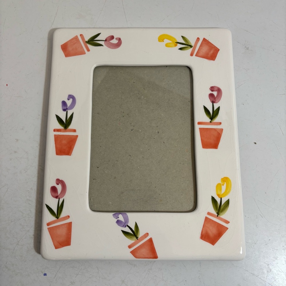 🛍️3/$30 vintage flower pot white ceramic stand‎ up picture frame